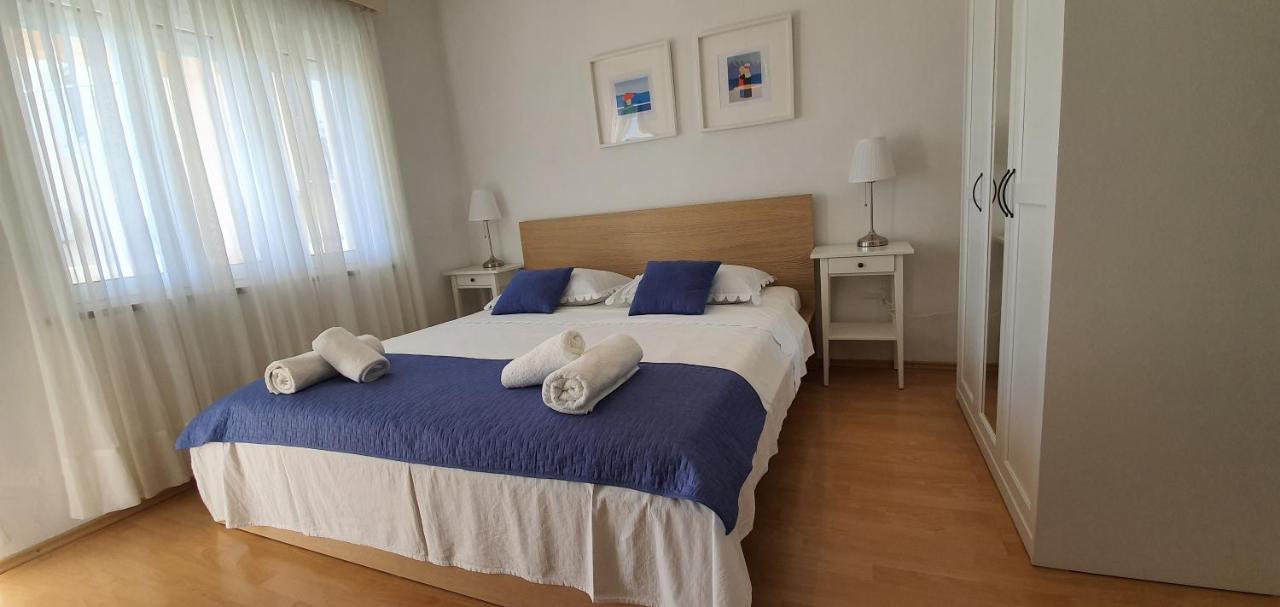 Apartmani Mira Vodice Exterior foto