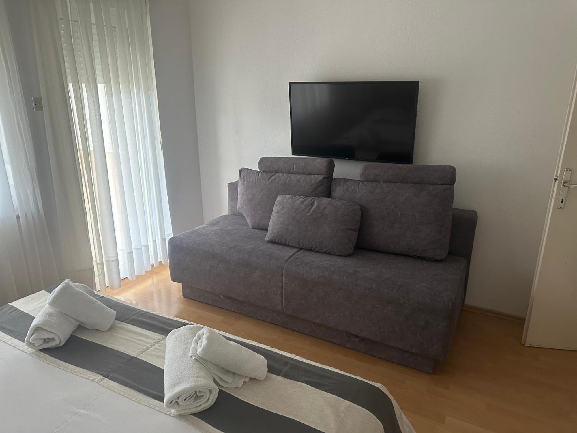 Apartmani Mira Vodice Exterior foto