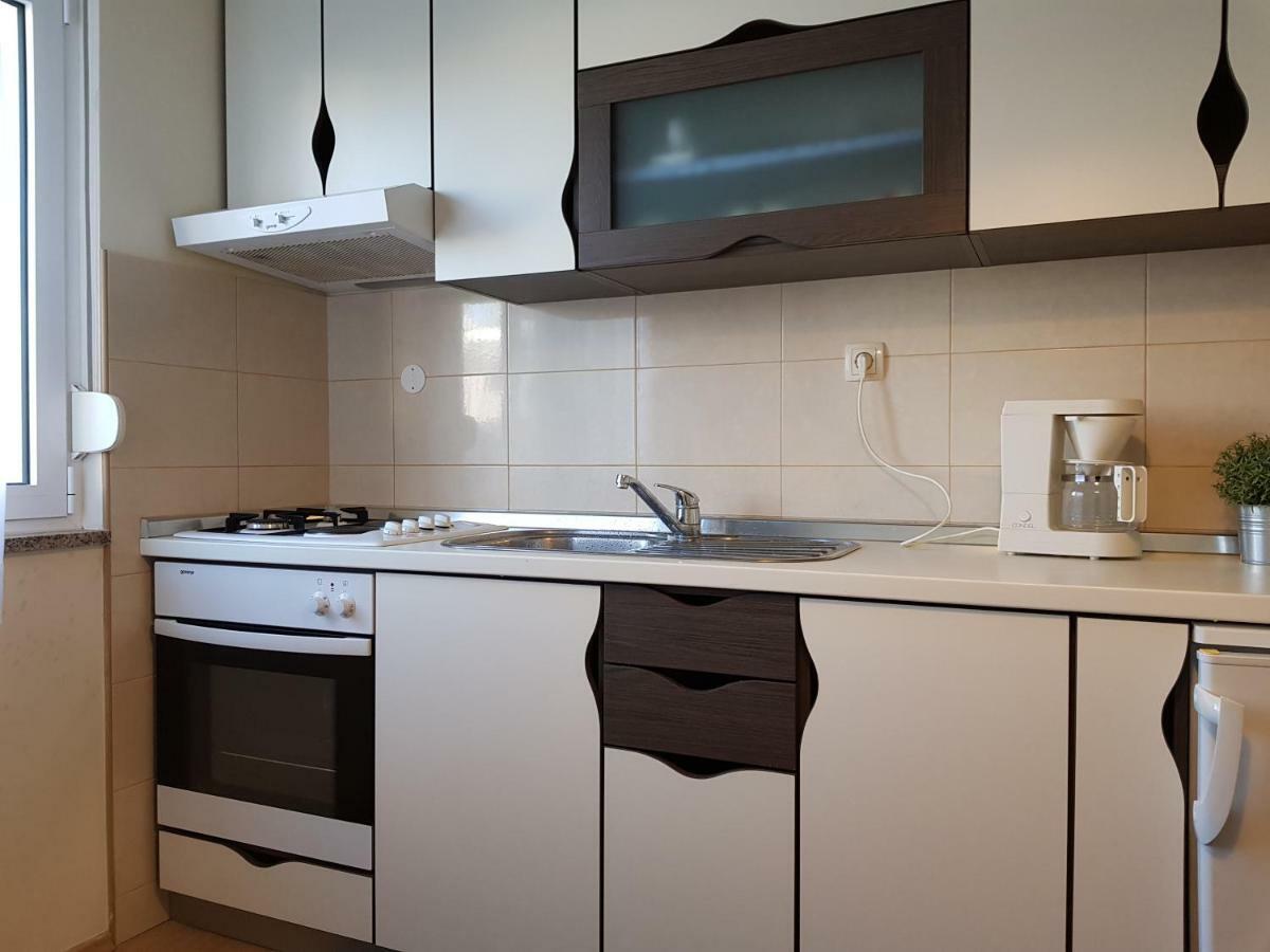 Apartmani Mira Vodice Exterior foto